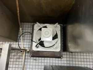 投稿についてもっと詳しく 千葉県　船橋市　飲食店　厨房　有圧換気扇交換