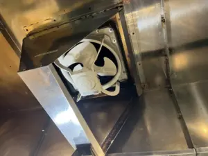 投稿についてもっと詳しく 飲食店有圧換気扇　フード付きでもお構いなし！