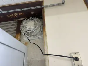 投稿についてもっと詳しく 飲食店の業務用換気扇を交換！作業の流れとビフォーアフターを公開