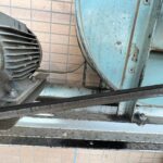 ベルトファン交換で排気が戻った飲食店の施工記録　風量低下の改善作業